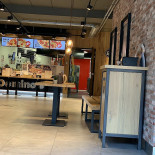 Domino's Pizza Schilde Dentro