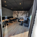 Oesfrituur À l'intérieur