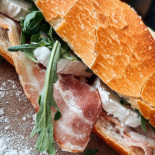 The Upside-down World Comida