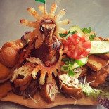 Herberg T'huis Comida