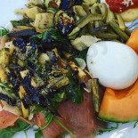 Moeder Jeanne Comida