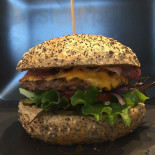 Qui Ramène Bobonne Nourriture