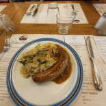 Café M (vroeger Wijkresto 't Oud Postje) Nourriture