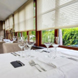 De Vous à Nous Comida