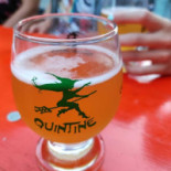 Le Drapeau Blanc Nourriture