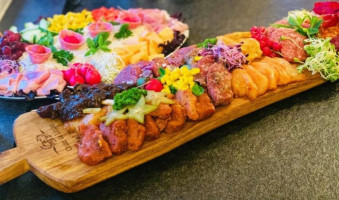 Onder De Linden Comida