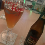 De Lustige Brouwers Comida