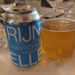 Vooraf En Toe Eet- Drink- En Kunstlokaal Nourriture