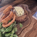 De Biertuin East Nourriture