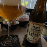 Eetcafe Majesteit Nourriture