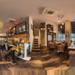 Doppio Espresso Sneek Dentro