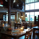 Boomhiemke B.v. Hollum Comida