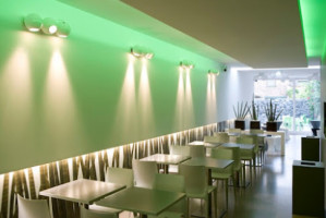 De Brooderie À l'intérieur