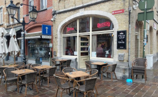 Ypra Inn À l'intérieur