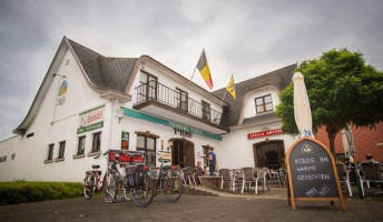 Herberg T'huis Comida