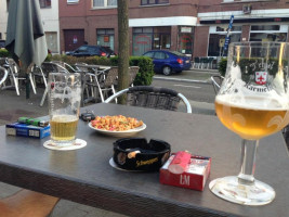 Herberg T'huis Comida