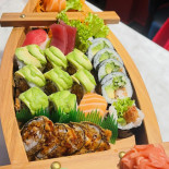 Hinode Sushi Comida
