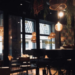 Upstairs Streetwise Kitchen À l'intérieur