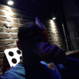 Feestcafé Ekskuus Nourriture