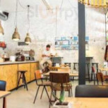 Buutvrij À l'intérieur