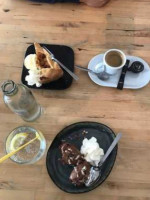 Lunch- En Leescafé De Bieb À l'intérieur