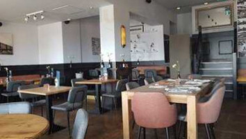 Le Journal À l'intérieur