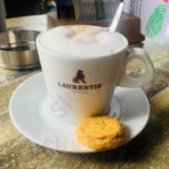 Café De Alm Nourriture