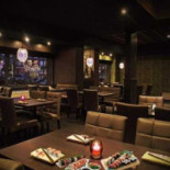 Umaizo Uden À l'intérieur