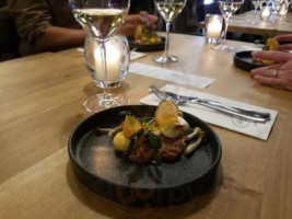 Bistro Wijnbar Klein Parijs Cibo