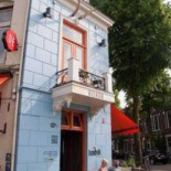 Lombok BV À l'intérieur