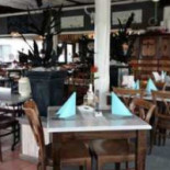 Strandpaviljoen Ijsselmeerzicht Workum Dentro