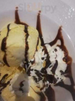 Bally's Diner Hulst Comida