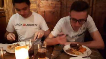 Buffet De Warrel food