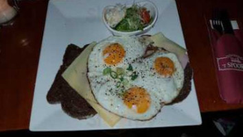 Brasserie 't Spoorke Dentro