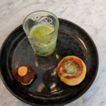 Szmulewicz À l'intérieur