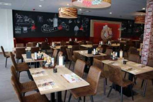 De Pannekoekenbakker Holten inside