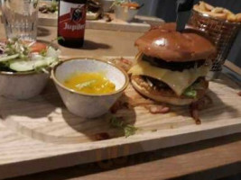 Brasserie/cafetaria Iets Anders Wemeldinge food