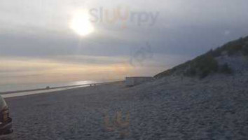 Sand And Pepper food