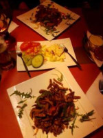 Dunia Uithuizen Comida