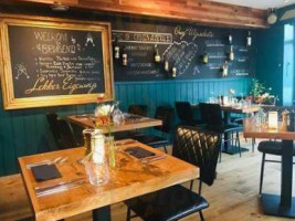 Bruisend À l'intérieur