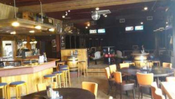 Partycentrum De Ducdalf' Espel À l'intérieur