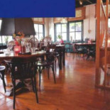 'Tante Ans' À l'intérieur