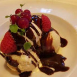 Eeterij Op De Poort Nourriture