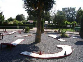 Cafe Restaurant Snackbar De Pyramide Opmeer inside