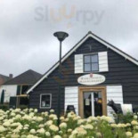 Marie À l'intérieur