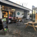 Perron Peet Nourriture