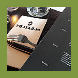 M-eatery Nourriture