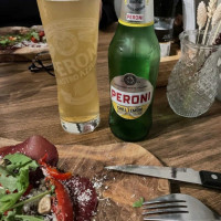 Pizzeria En 'la Grotta' Midsland Essen