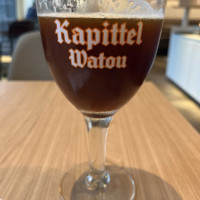 Old Tom À l'intérieur