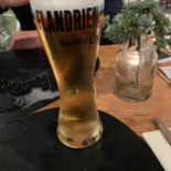 Brasserie Puurs Lof Comida